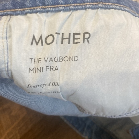 Mother The Vagabond Mini Fray Destroyed Bills Light Wash Distressed Button Fly - Picture 11 of 11